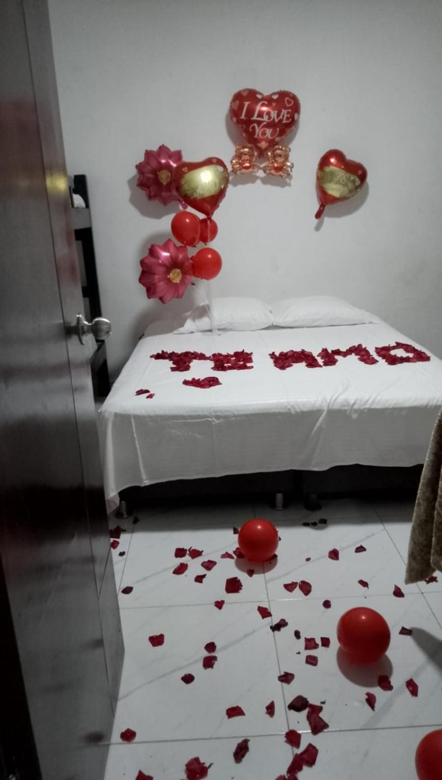 La Medellin Hostal Cartagène Extérieur photo